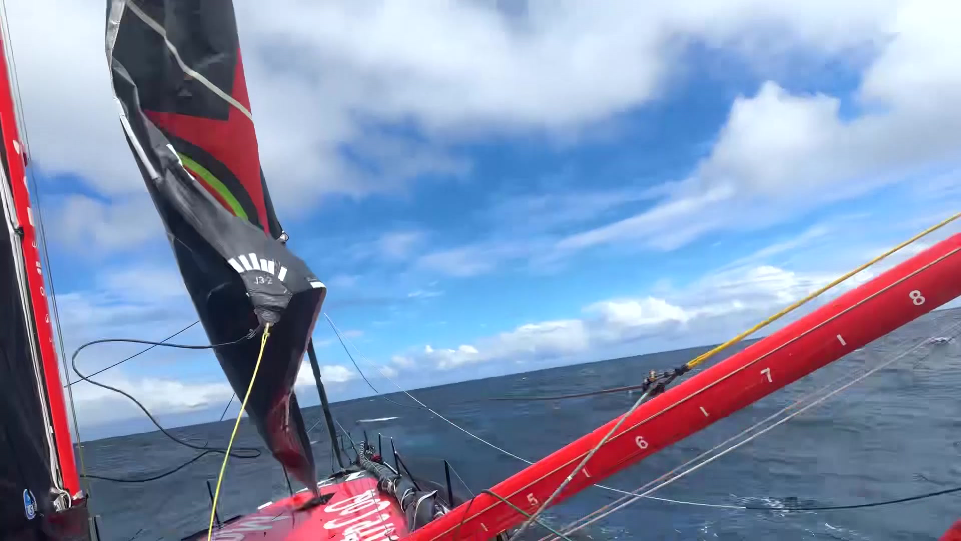 2024-2025旺代单人不间断环球帆船赛回顾 “独臂船长”徐京坤成为完赛中国第一人